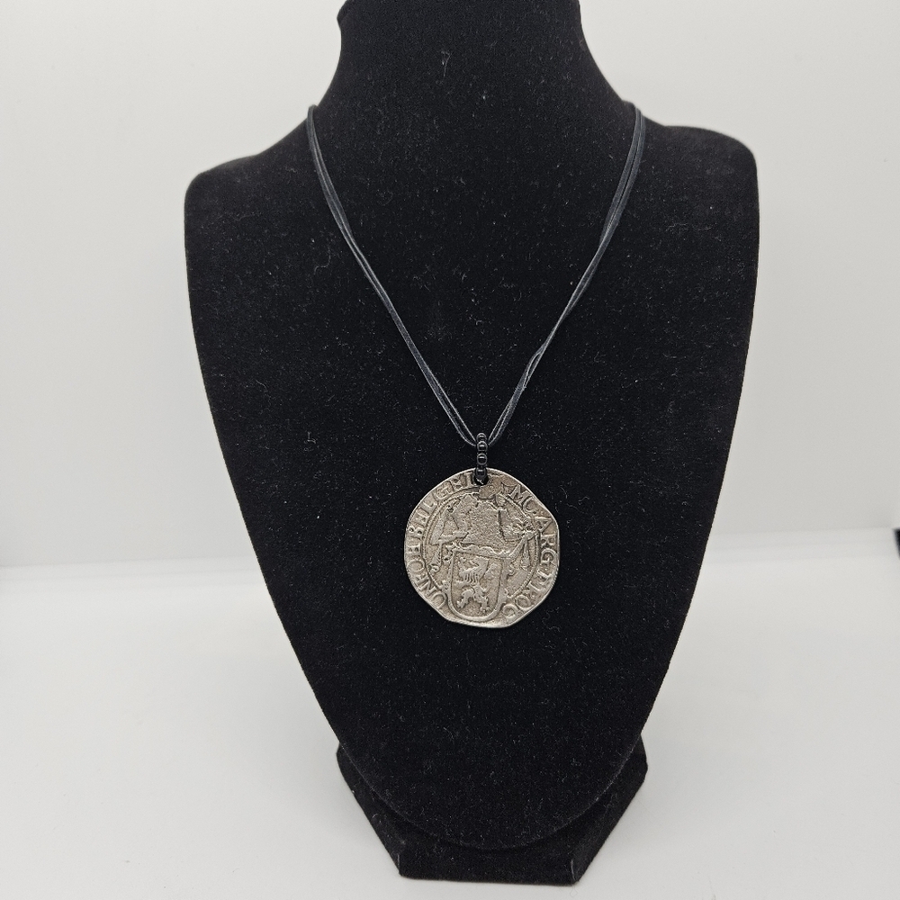 reproduction 1648 Dutch Daalder lion coin on black cord
